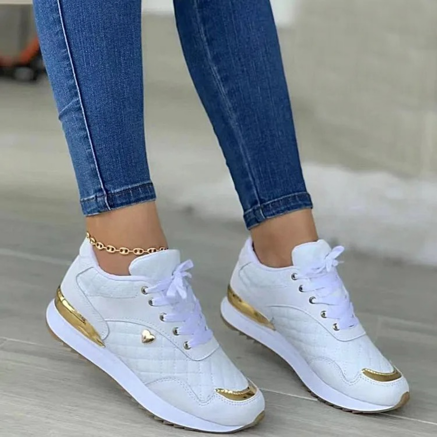 Allison Damesschoenen | Ademend Leren Sneakers met Mesh Details en Comfortzool
