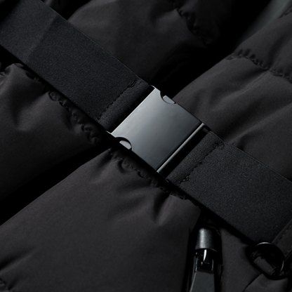 Clara dames pufferjas – zwarte gewatteerde jas met riem & waterafstotende afwerking