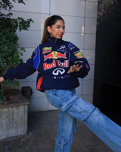 Rafaella Red Bull Racing jas unisex – oversized streetwear jack met sponsorlogo’s