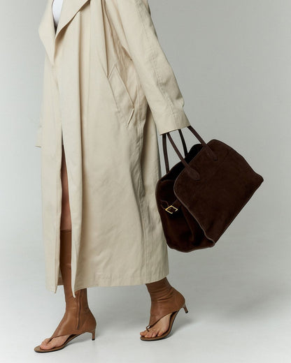 Amelise Tote | Luxe Suède Dames Tas met Gouden Details en Ruim Design