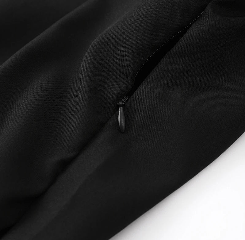 Raffaella Jurk | Geborduurde Damesjurk met Opstaande Kraag en Losse Pasvorm