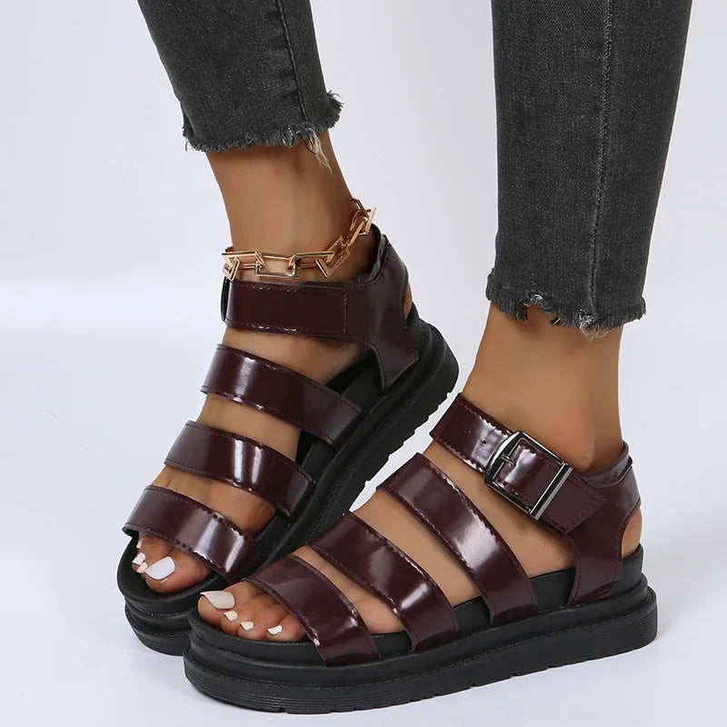 Tessa Sandalen | Trendy Plateau Sandalen met Brede Bandjes en Verstelbare Gespsluiting