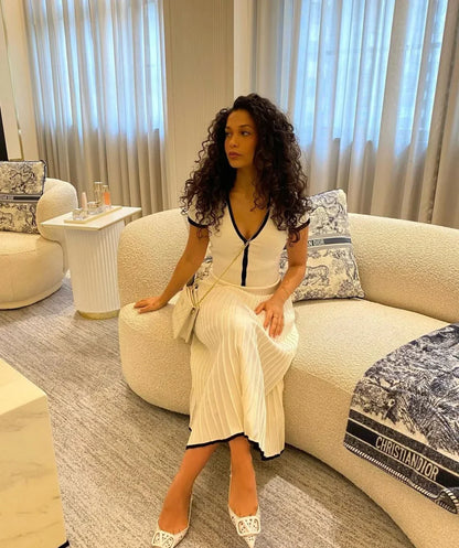 Raffaela Set | V-Hals Crop Top en Lange Plooirok in Ribgebreide Stof