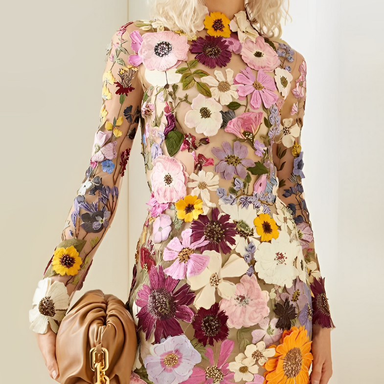 Camilla | Midi-Jurk met Hoge Hals en Geborduurde Bloemenstof