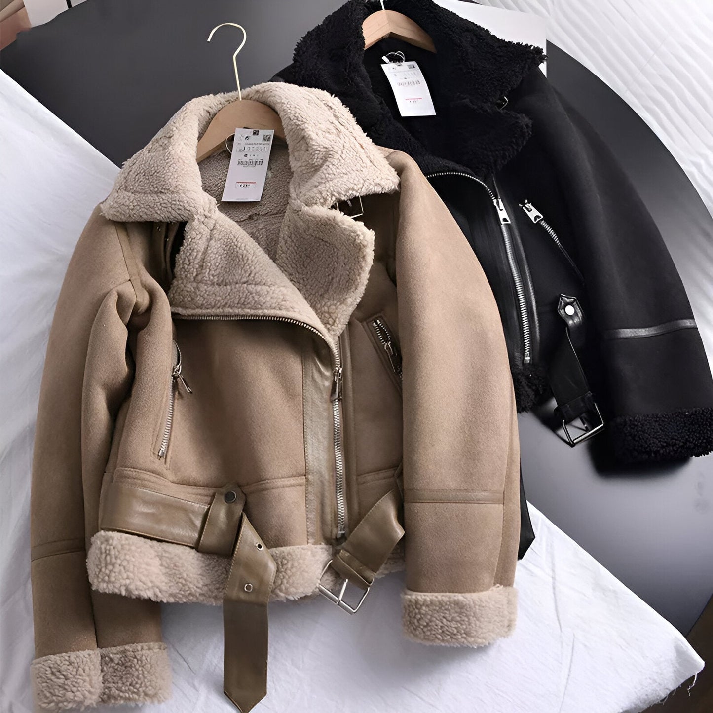 Raffaella Bikerjas Dames met Imitatiebont | Oversized Suède Look & Taille-riem