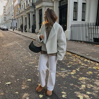 Arianna Witte teddy winterjas dames – oversized jas met kraag en zachte stof